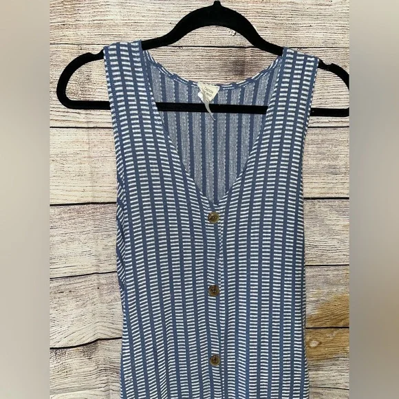 🤎3/$10 Caution To The Wind Blue and White Striped Dress - Picture 2 of 4